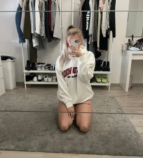 Image 1034803 from ASMR Janina