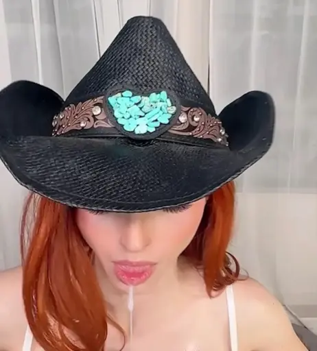 Image 1031494 from Amouranth