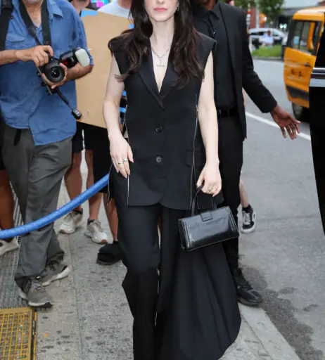 Image 10311904 from Rachel Brosnahan (Marvelous Mrs. Maisel)