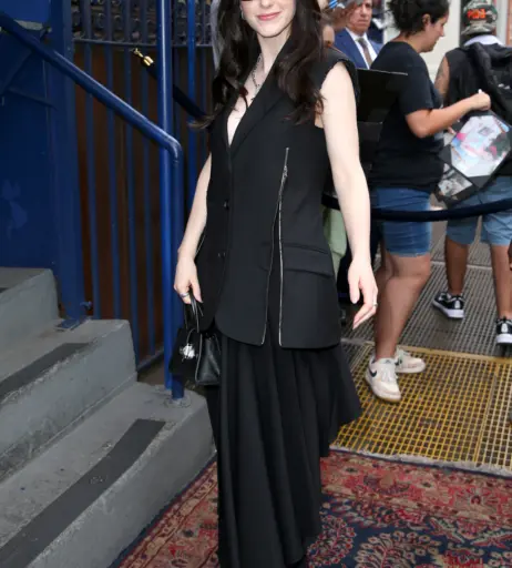 Image 10311958 from Rachel Brosnahan (Marvelous Mrs. Maisel)