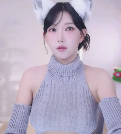 Image 10310890 from leelate