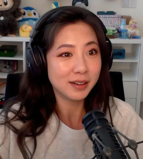 Image 10310620 from Fuslie (Leslie)