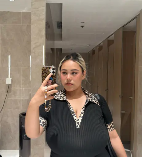 Image 10310174 from fhong_fionax / Chayada Dulyasatien (Busty Thai Model)