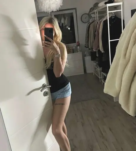 Image 1031389 from ASMR Janina