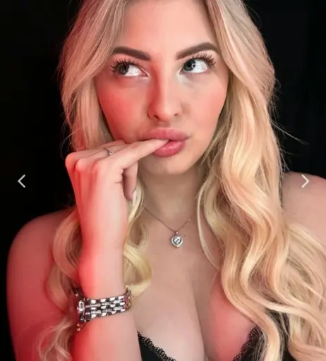 Image 1031343 from ASMR Janina