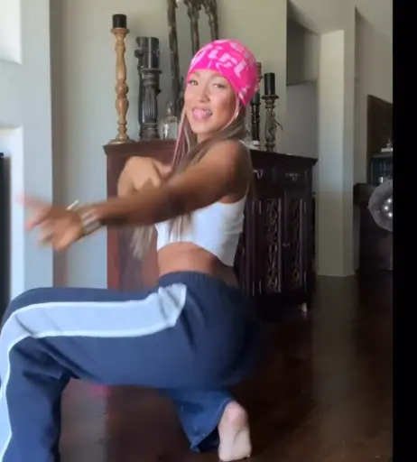 Image 10312178 from Parker McKenna Posey