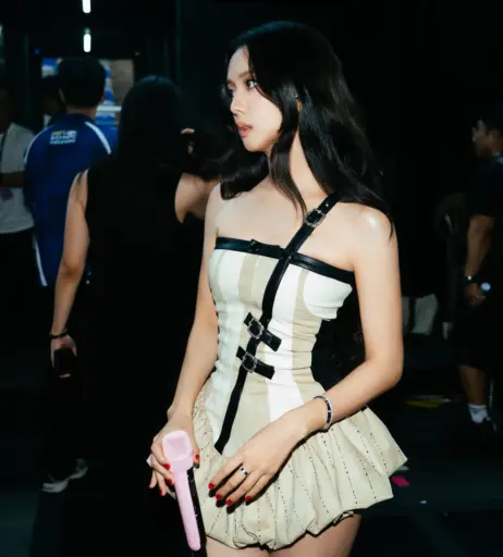 Image 10312389 from Jisoo  || - BLΛƆKPIИK ( BLACKPINK )