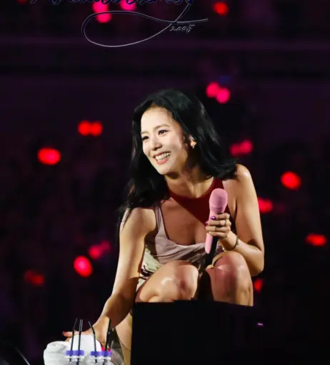 Image 10312284 from Jisoo  || - BLΛƆKPIИK ( BLACKPINK )