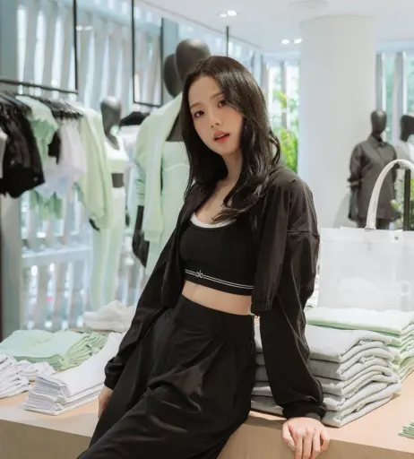 Image 10312278 from Jisoo  || - BLΛƆKPIИK ( BLACKPINK )