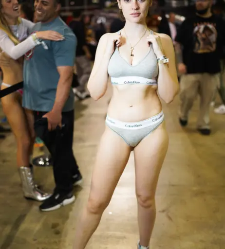 Image 10319839 from Mary Moody