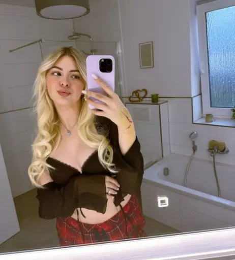 Image 1032374 from ASMR Janina