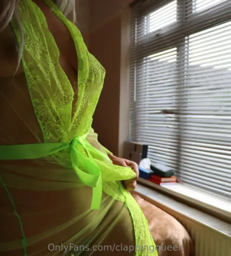 Image 10323366 from Tuttithebooty/Clappingqueen