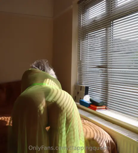 Image 10323368 from Tuttithebooty/Clappingqueen