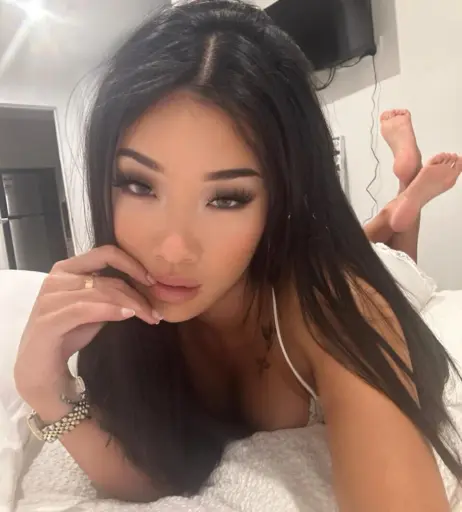 Image 10329401 from Martina Chen