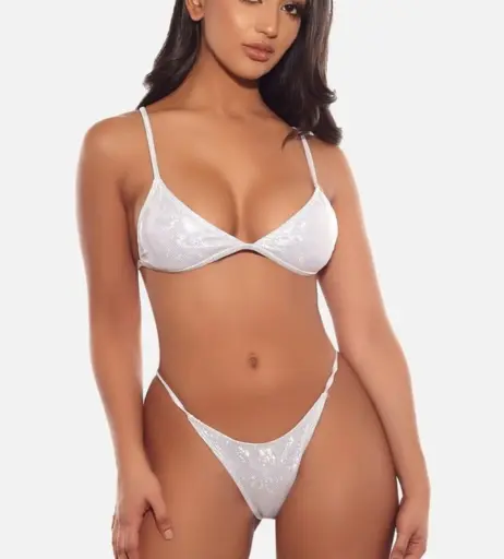 Image 10335016 from Aneeqa Farid