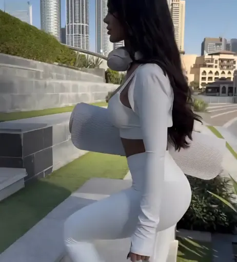 Image 10334982 from Aneeqa Farid