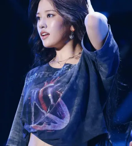 Image 10334110 from An Yujin 안유진 | YUJIN