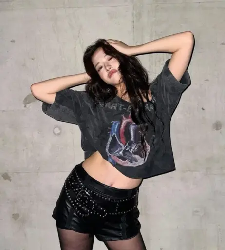 Image 10334116 from An Yujin 안유진 | YUJIN