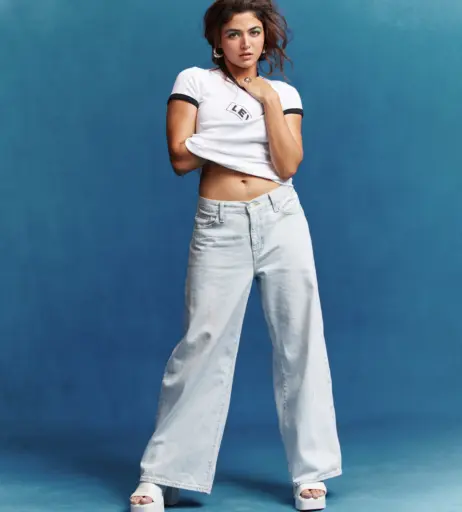 Image 10337785 from Wamiqa Gabbi