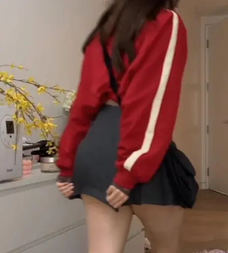 Image 1033179 from Pokimane