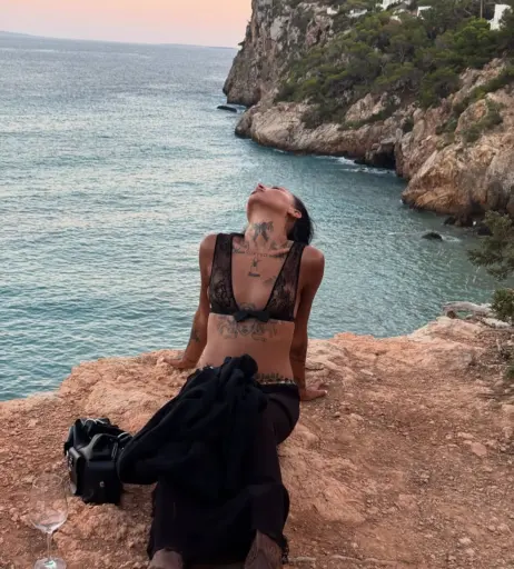 Image 10330786 from ogee_off