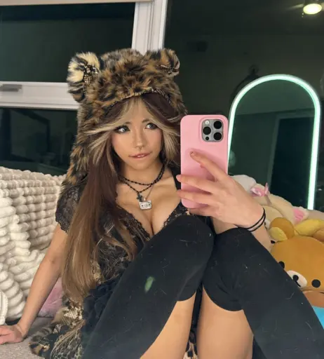 Image 10307887 from Angelicat