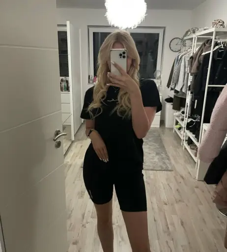 Image 1025221 from ASMR Janina