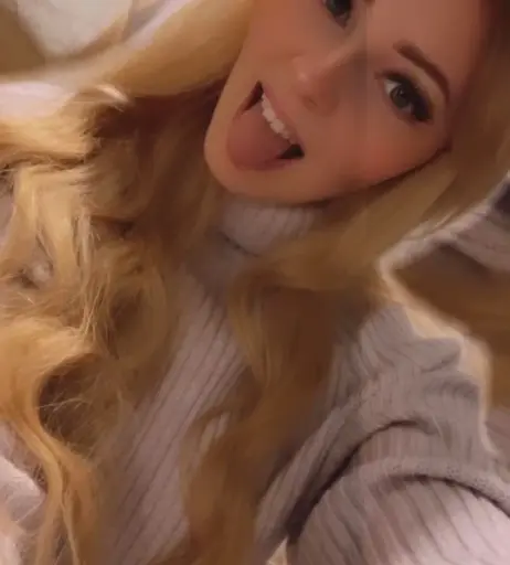 Image 1026226 from ASMR Janina