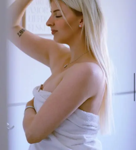 Image 1024787 from ASMR Janina