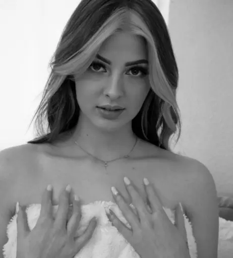 Image 1022846 from ASMR Janina