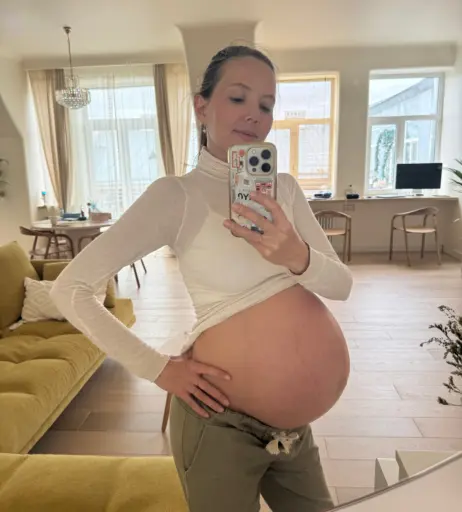 Image 10229045 from Katya Clover