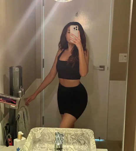 Image 1016851 from Pokimane