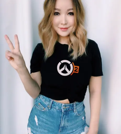 Image 10165786 from Charlet Chung