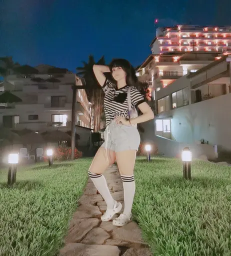 Image 10167399 from Kouryam