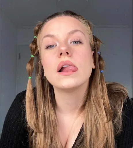Image 1017138 from KellyMissesvlog