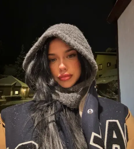 Image 10170380 from Luvstruck