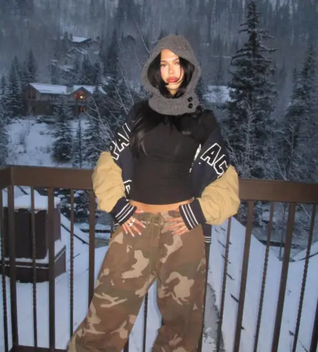 Image 10170377 from Luvstruck