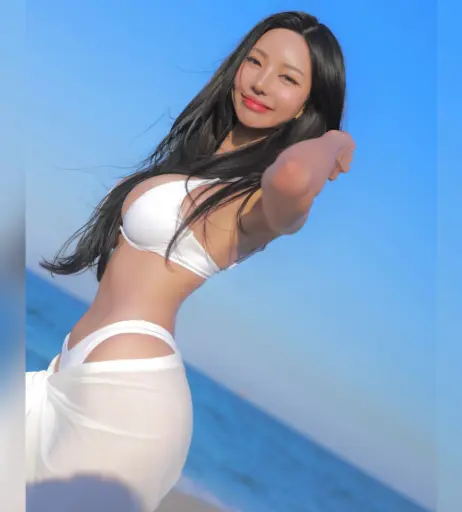 Image 10143664 from h___rvn | rvn1015 | 동그란 | Dongeuran