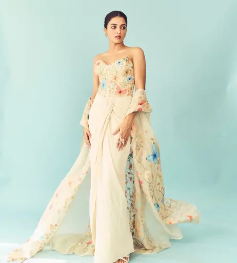 Image 10114220 from Wamiqa Gabbi