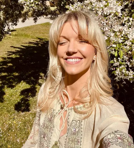 Image 10114212 from Harriet