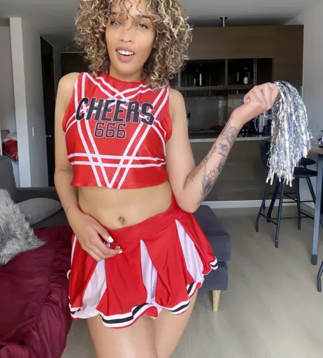 Image 10116872 from Jayda Fire