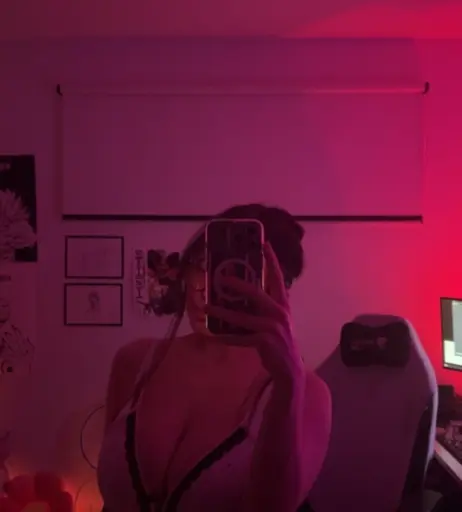 Image 1011343 from heyimbee