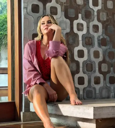 Image 10125845 from Paolla Oliveira