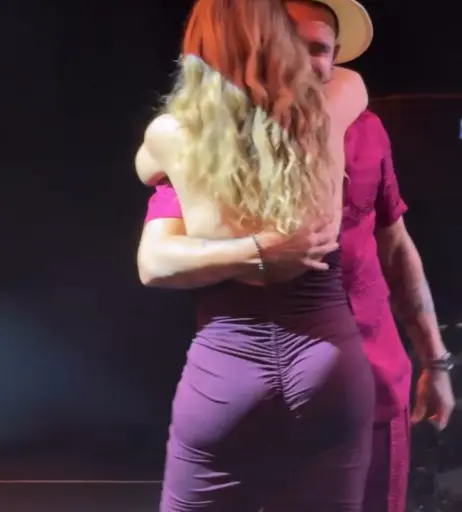 Image 10125872 from Paolla Oliveira