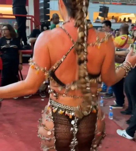 Image 10125312 from Paolla Oliveira