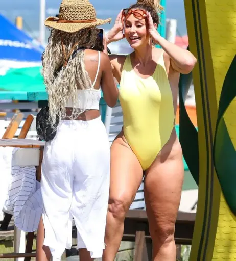 Image 10125304 from Paolla Oliveira