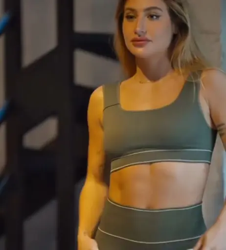 Image 10124150 from Bruna Griphao