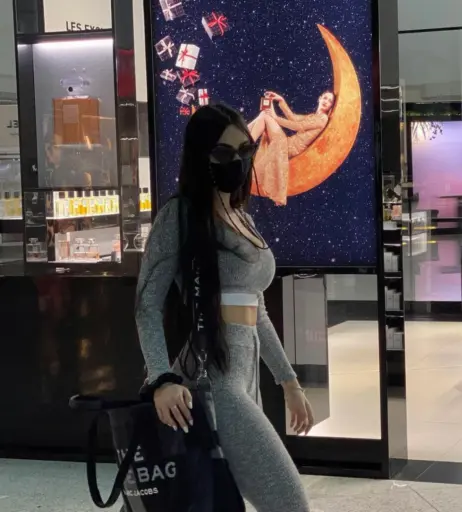 Image 10120753 from Nyvi Estephan