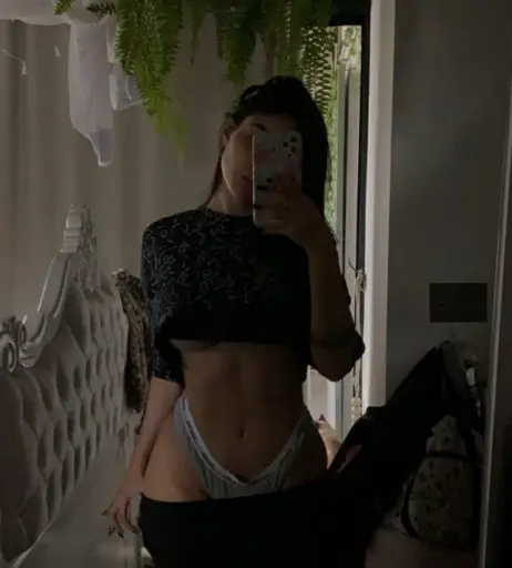 Image 10120750 from Nyvi Estephan