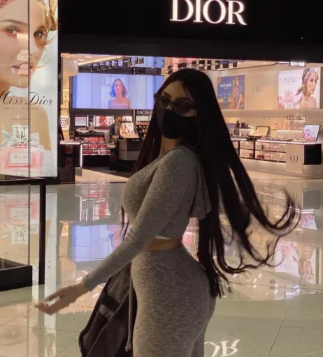 Image 10120755 from Nyvi Estephan